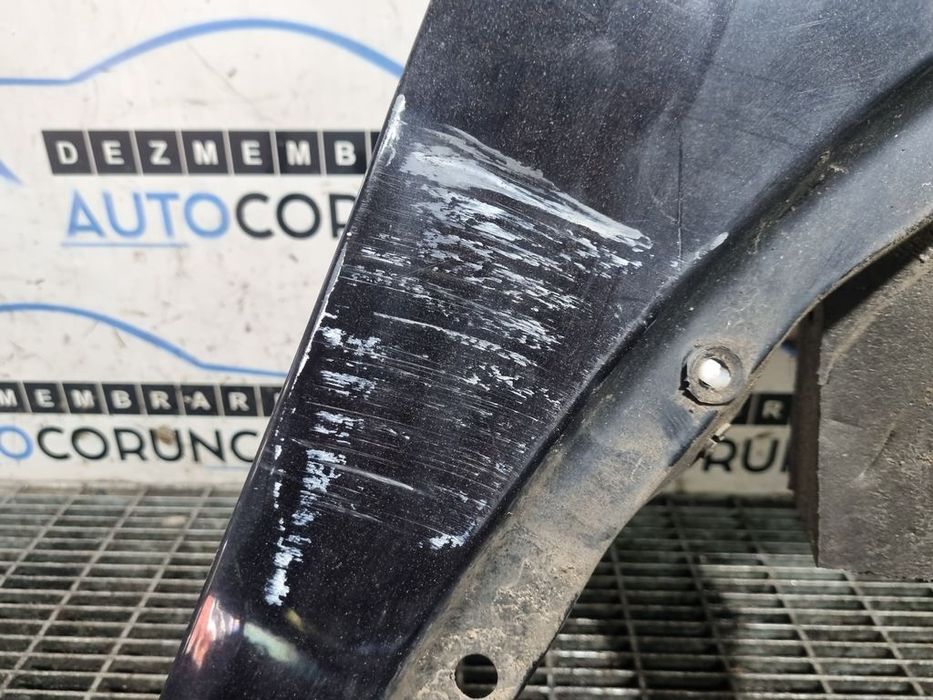 Aripa Dreapta Fata Volkswagen Tiguan 5N Facelift 2011 - 2015 5 Usi NEGRU LC9X (1253) Lovit