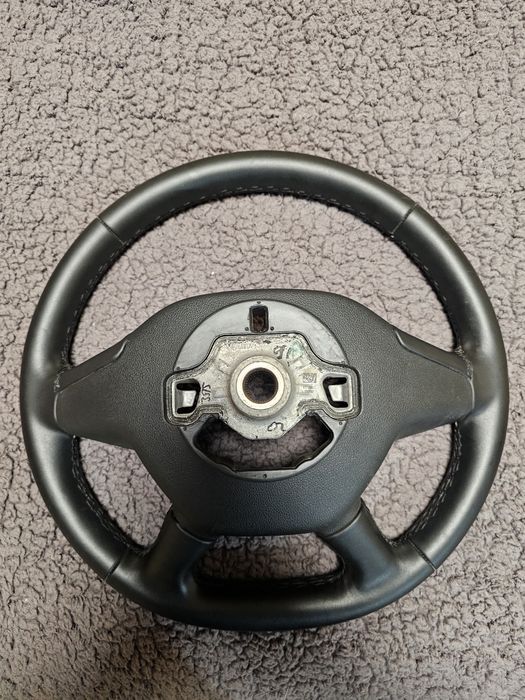 Кожен волан за DACIA