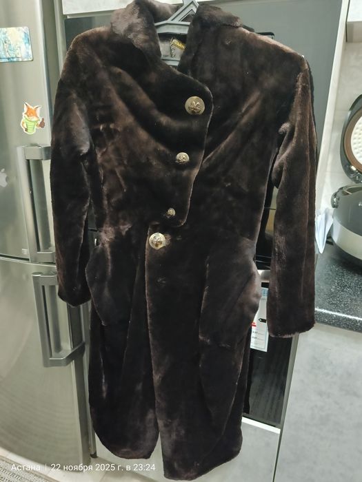 Продаю шубу стриженная норка