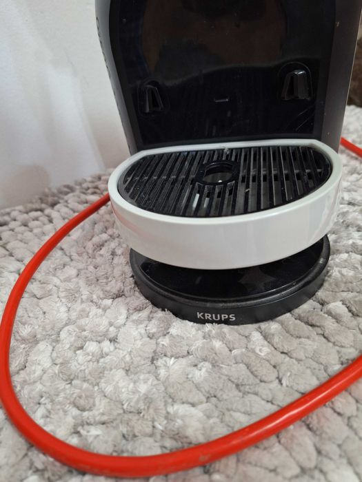 Krups Mini Me cu capsule 15 bar 1500 W functie Eco, gri