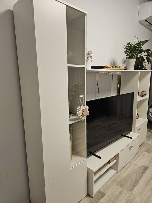 Mobila living/dormitor