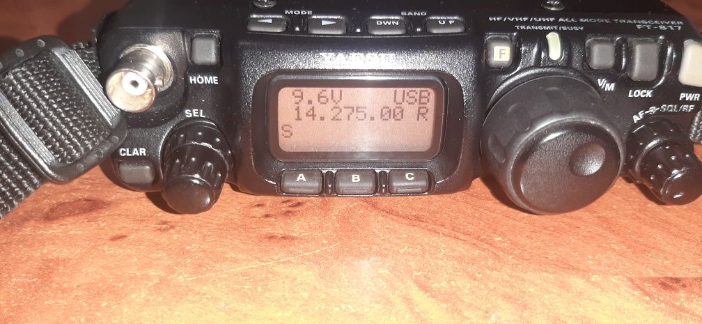 Transceiver YAESU FT-817