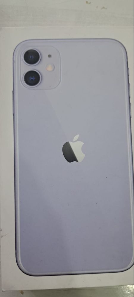 iPhone 11 продам