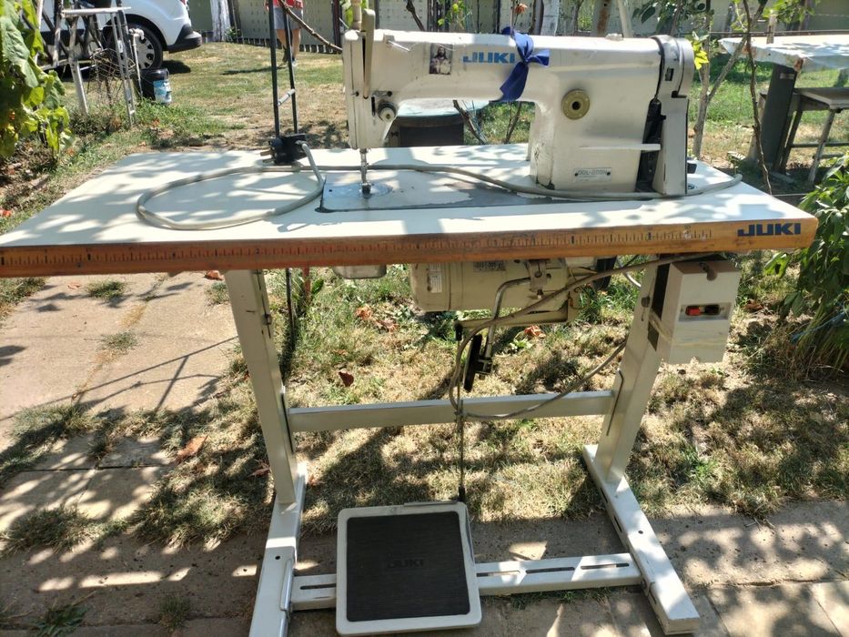 Mașină de cusut industrială Juki DDL-888N +masă+ motor 220V funtionala
