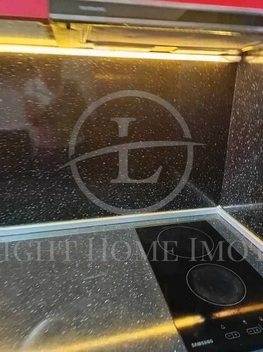 Продава се Тристаен апартамент в Пловдив, Тракия - 68 кв.м за 1912 €/кв.м - Снимка #3