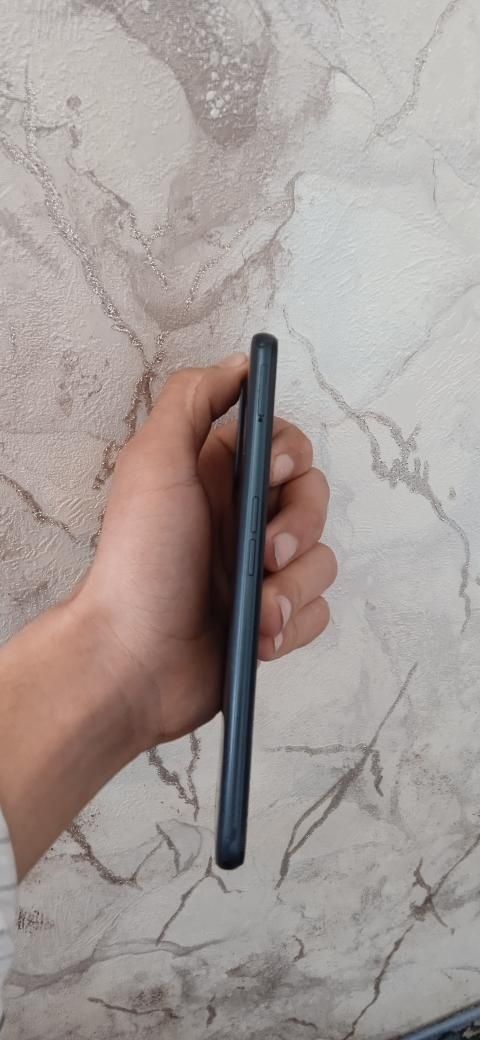 Realme c31 holati ideal 32 gb hotira