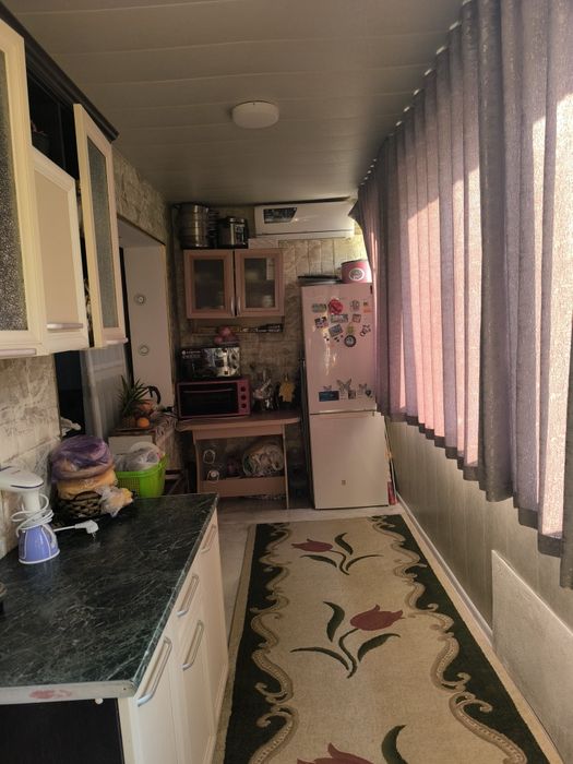 Продается 3 х комнатная квартира переделанная в 4 комнатную