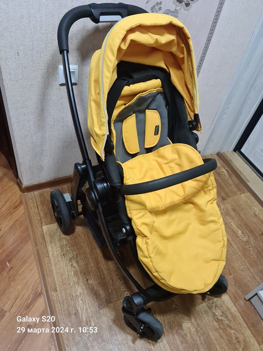 Коляска детская Graco EVO