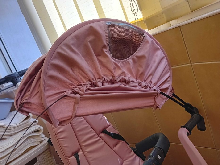 Tricicleta kinderkraft  stroller ptr copii peste 1an, din 2025