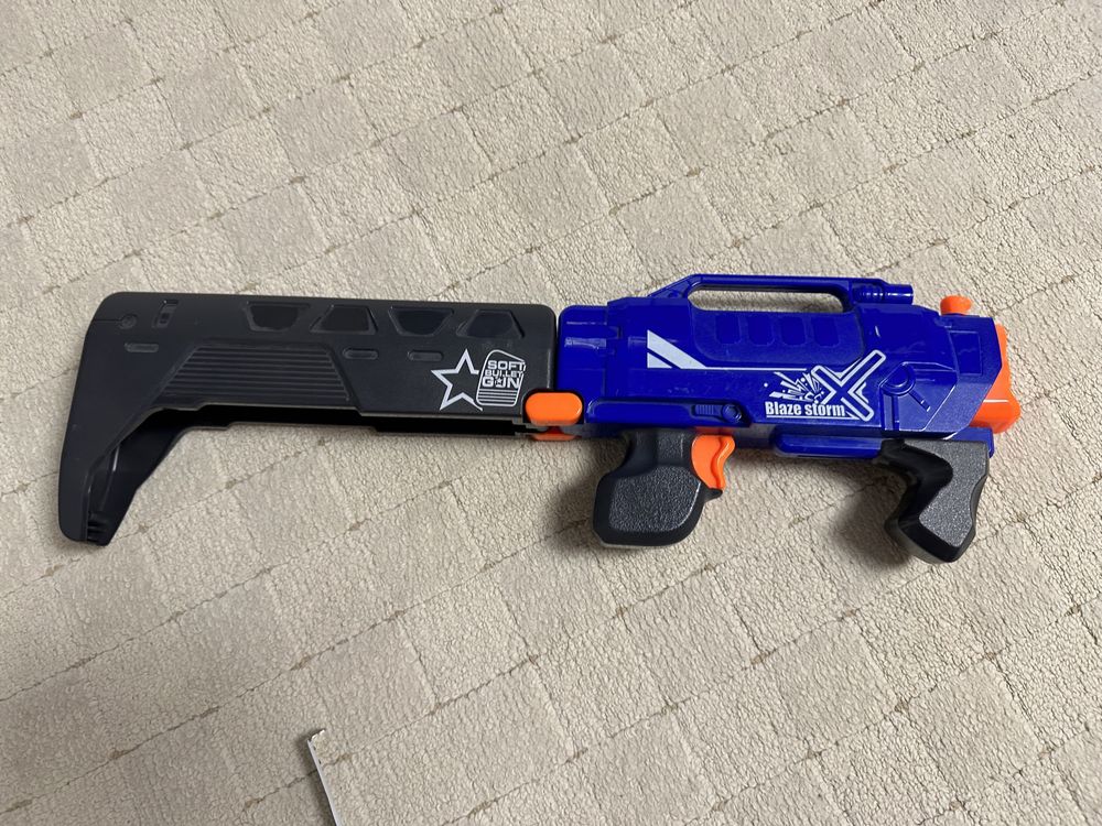 Пушка тип Нърф nerf