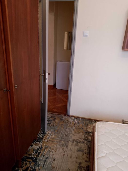 Inchiriez ap 2 camere DECOMANDATE Piata Rahovei