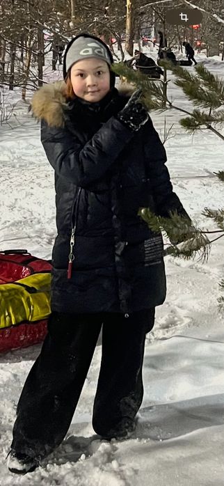 Продам куртку детскую