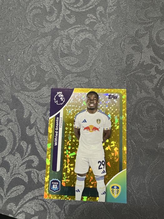 Продавам редки карти Topps premier league 25/26 с автографи и номера