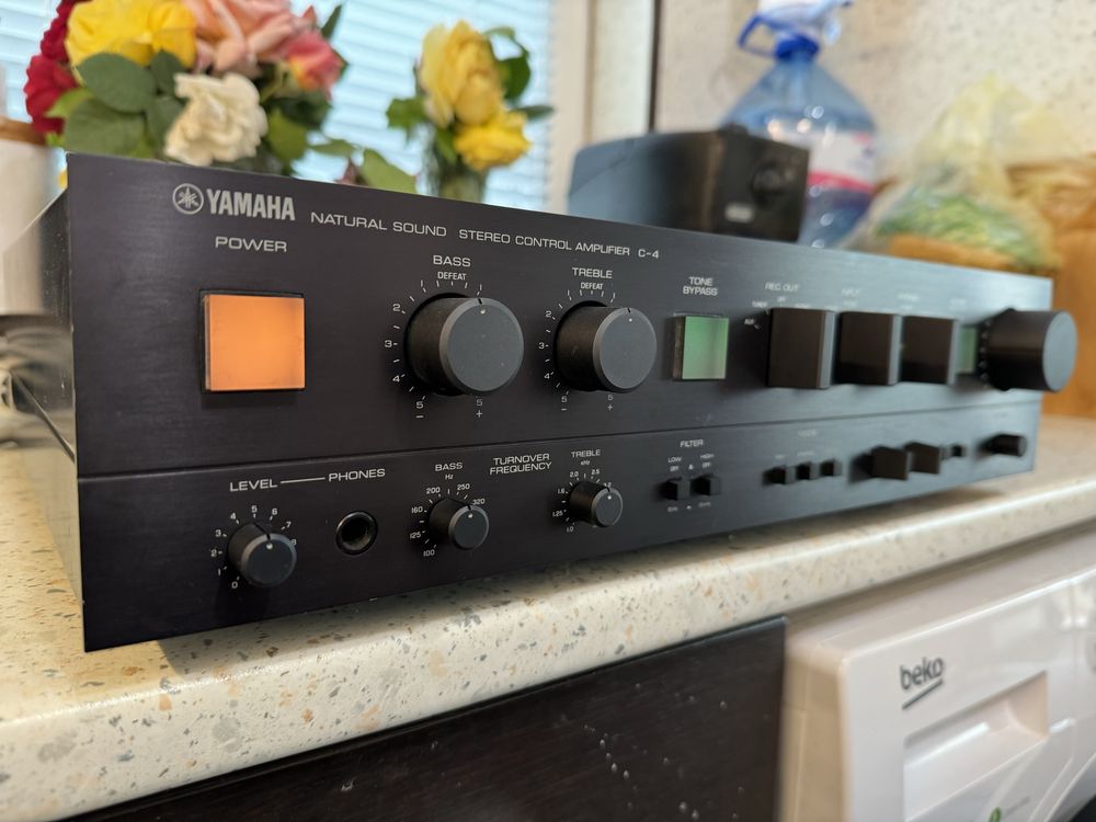 Yamaha C-4 Pre Amp  TOP Предусилвател