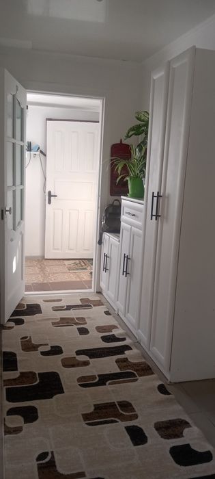 Частный дом меняю на 3 ком  квартиру.