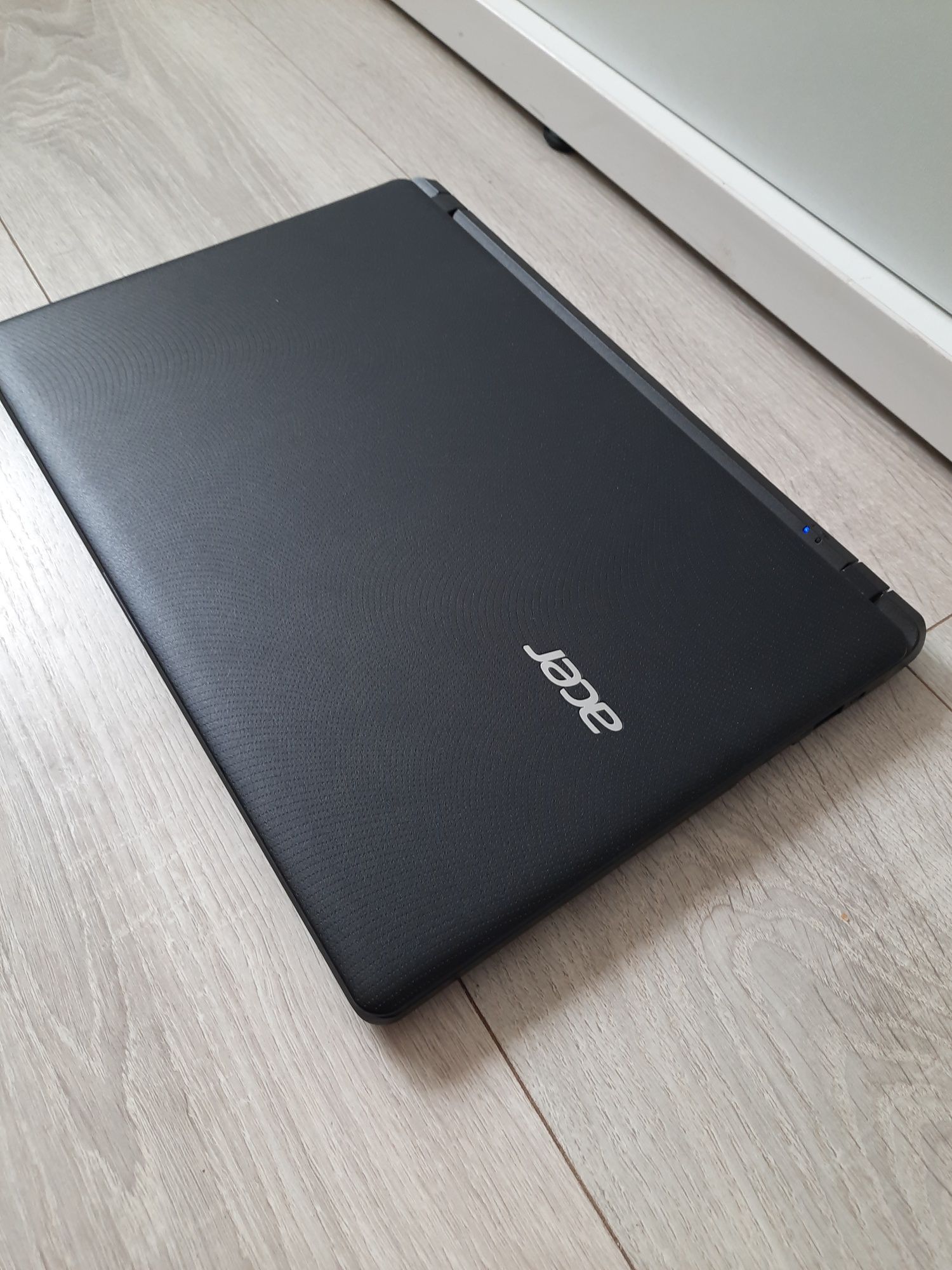 Vand Laptop Acer Office, Procesor Intel, 8GB RAM , SSD