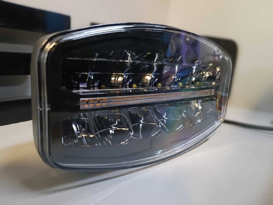 LED мощен диоден фар 12-24V за камиони трактори джипове 10C05