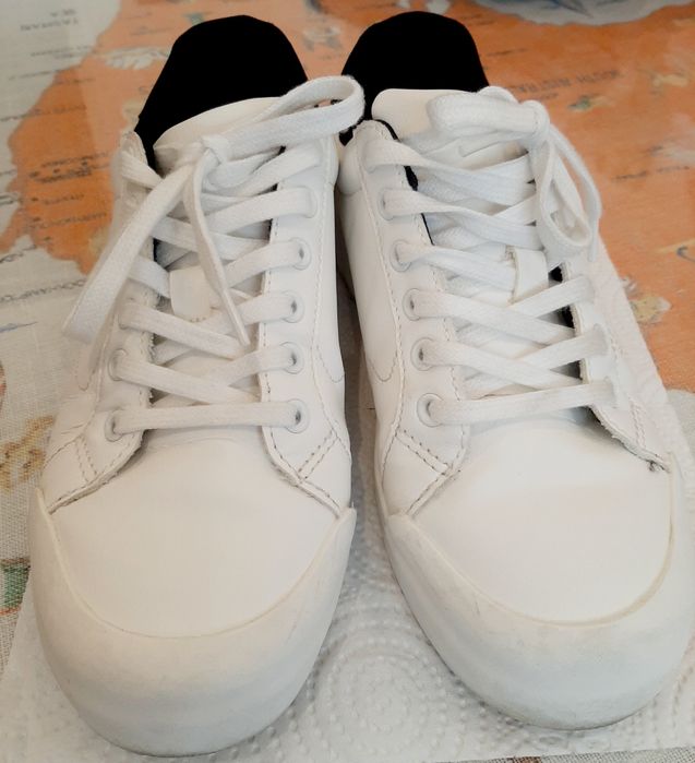 Детски обувки, подарък 2 долници