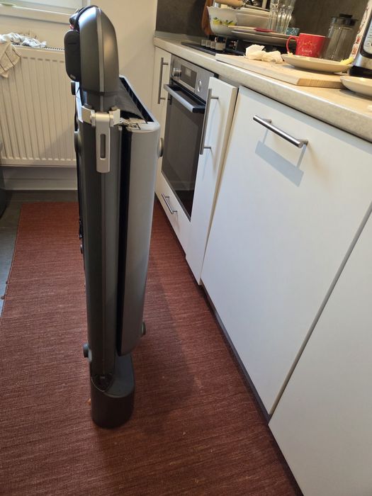 Banda de alergat pliabilă KingSmith WalkingPad R1 Pro (Negru/Argintiu)