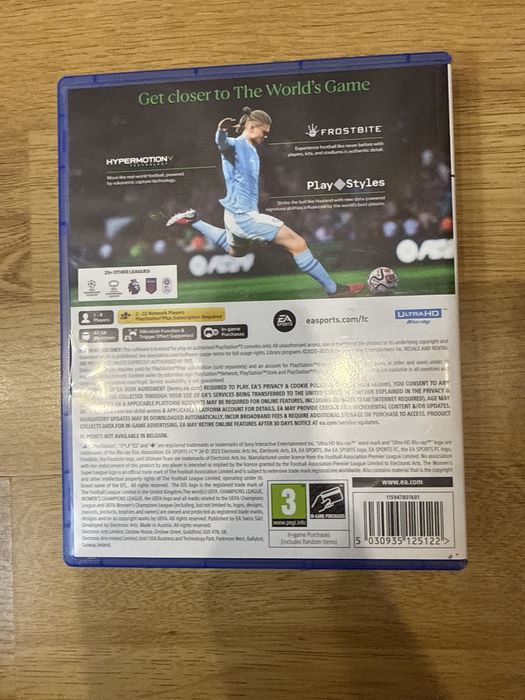 Продам диск fc 24 в идеальном состоянии без царапин