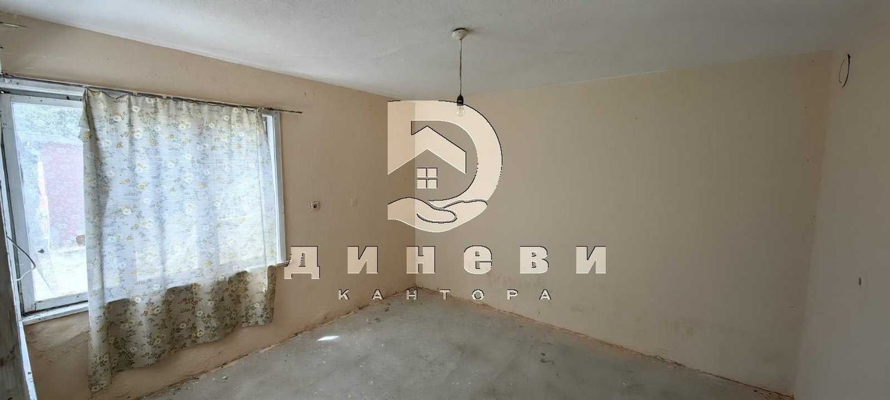 Продава се Къща в с. Сърнево, Област Стара Загора - 222 кв.м за 149 €/кв.м - Снимка #8
