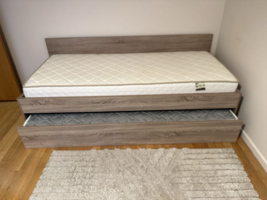 Легло двойно с два матрака