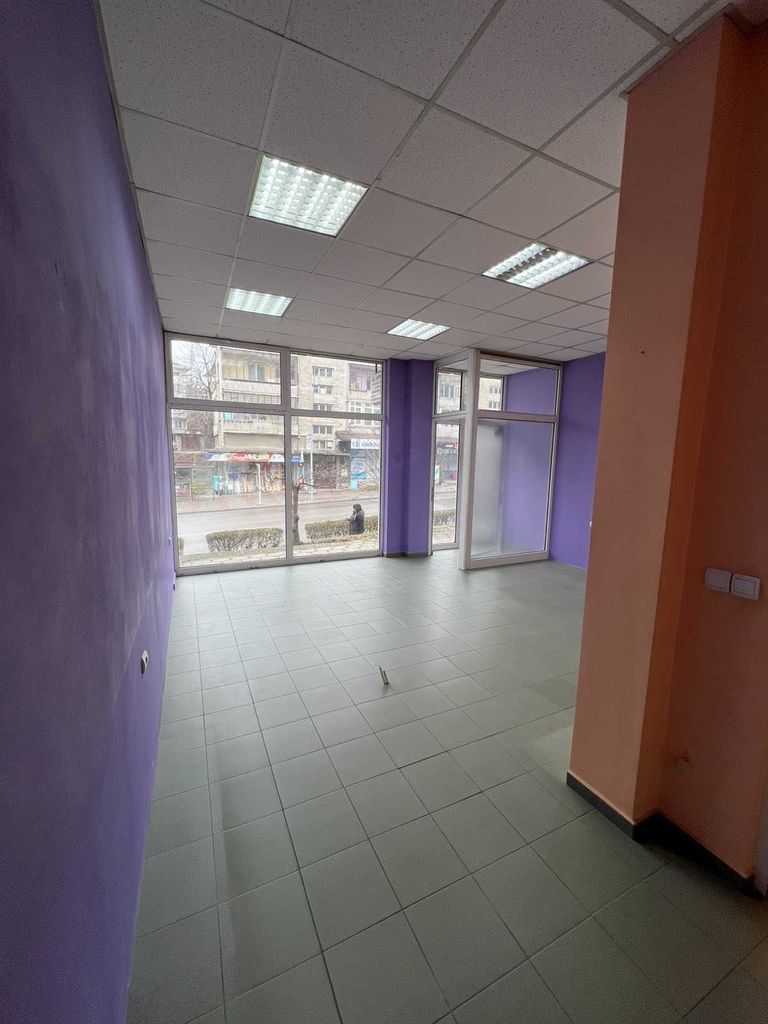 Продава се Магазин в Велико Търново, Акация - 130 кв.м за 770 €/кв.м - Снимка #3