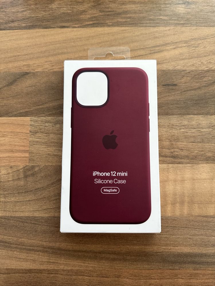 Husa silicon MagSafe Apple iPhone 12 mini Plum sigilata originala