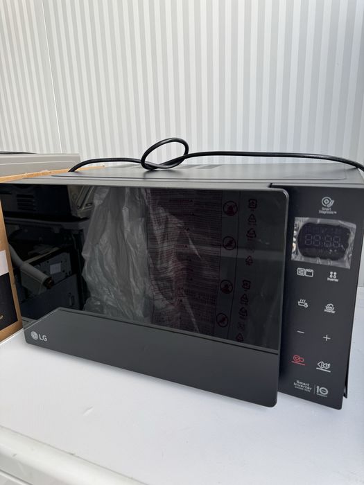 LG микровълнова фурна