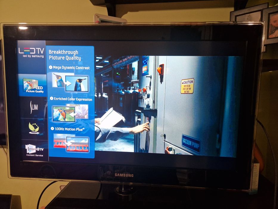 Televizor LCD Samsung LE-32B554, 81cm