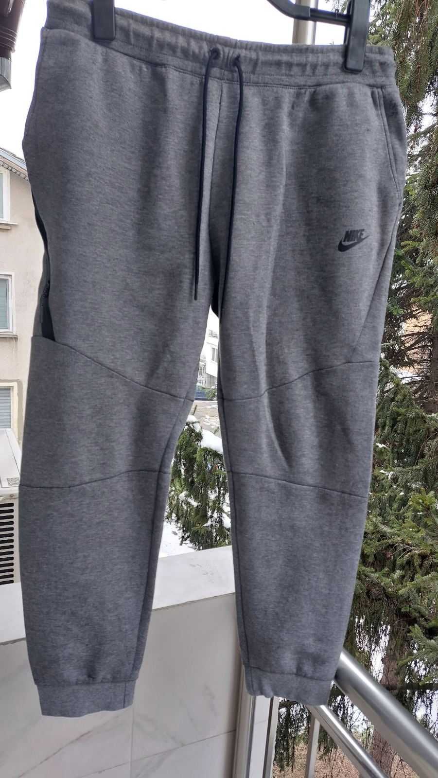 Долнище  Nike Tech Fleece Pants Sportswear