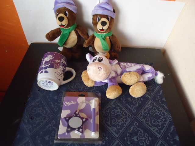 Милка Milka,коледни играчки,чаши,магнити,плюшени играчки,шал, несесер