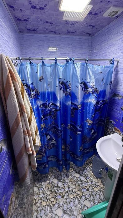 Срочно 3-хонали квартира Сотилади