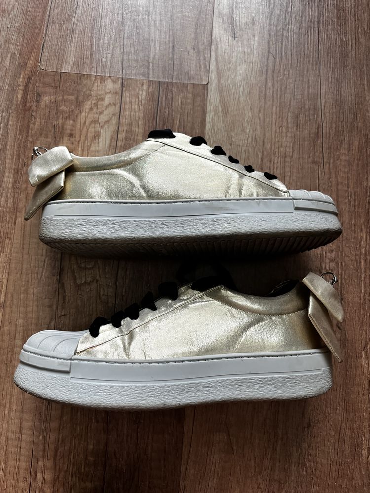 Pinko златисти сникърси