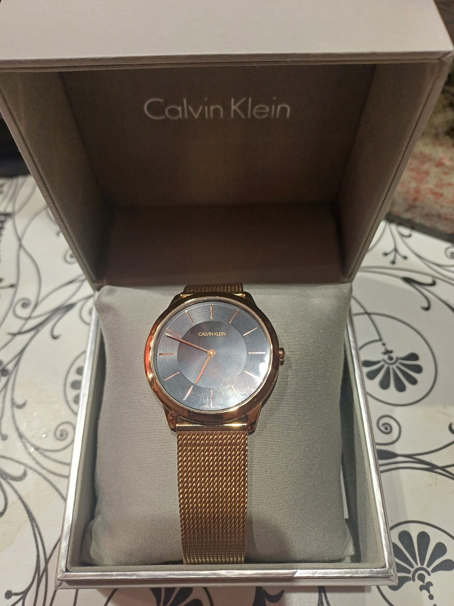Позлатен оригинален часовник Calvin klein