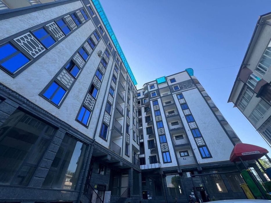 Продаётся квартира коробка 94кв,ориентир ул Мирзо Улугбек