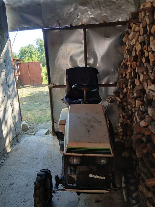 Tractoras Bolenz 12 CP