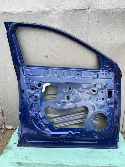 Предна лява врата за Renault Espace Рено Еспейс 2024г-