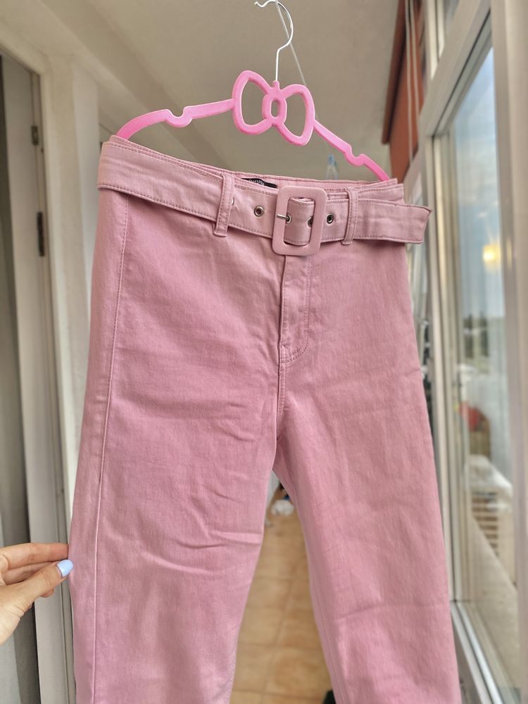 Pantaloni Bershka roz