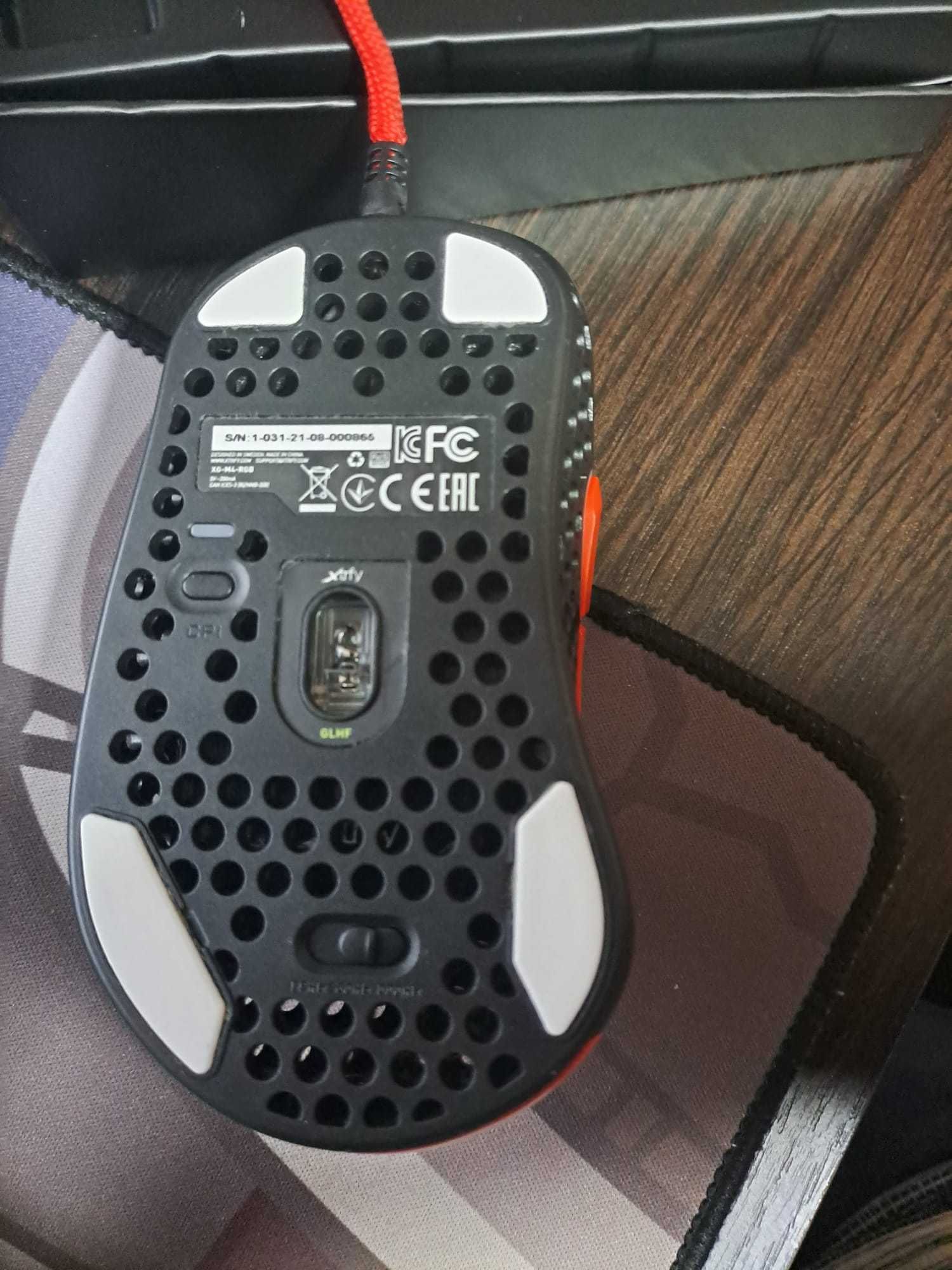 Mouse gaming Xtrfy m4  Kripparrian Red Edition