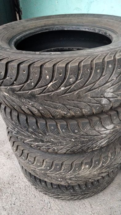 Зимняя шипованная резина