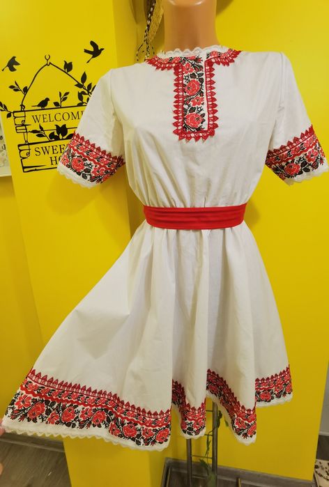 Народни носии за Мама тати и дете