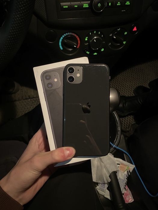 Продам Айфон 11 128gb 100%