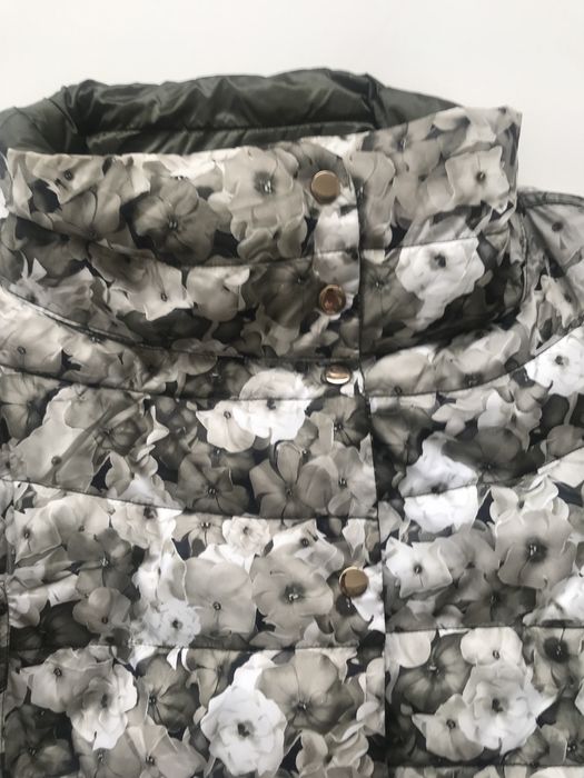 Яке с две лица, М номер