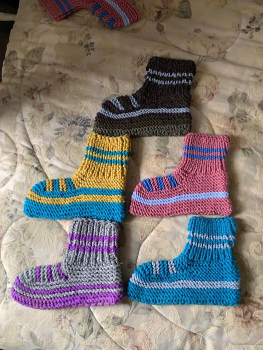 Veste croșetate și botoșei