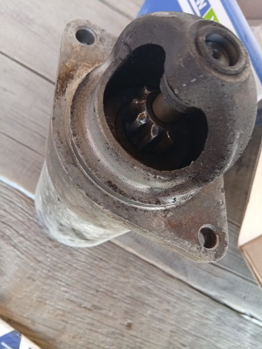 Starter orginal sotiladi Nexia2 niki