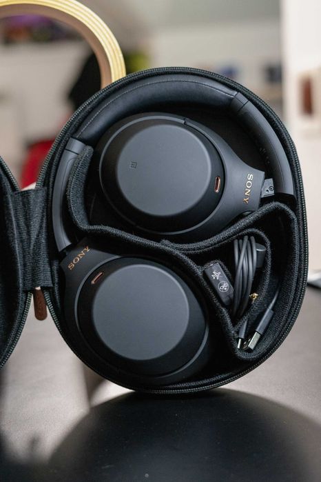 Căști Sony WH-1000XM4 | Ca Noi | Pachet Complet + Cutie Originală