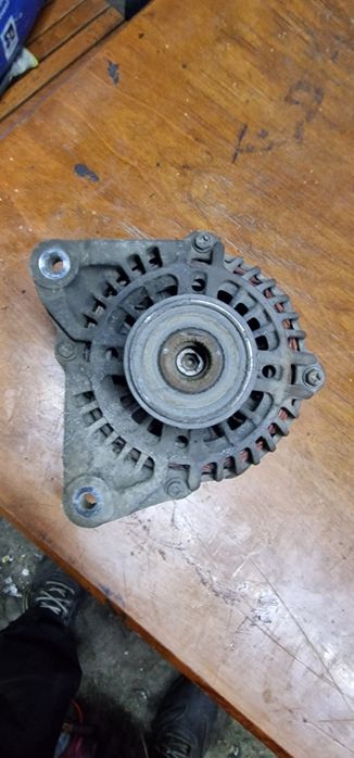 Alternator electromotor renault clio 1.5 dci