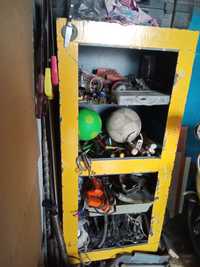 металлический шкаф сейф для клбчей в гараж, СТО