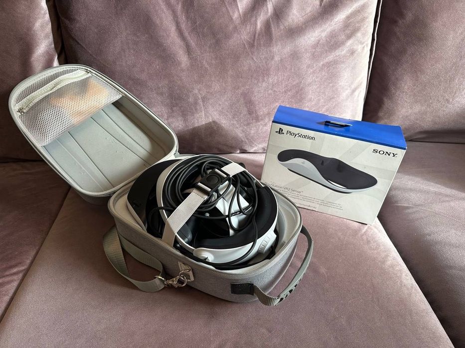Playstation VR2 + кейс + зарядная станция